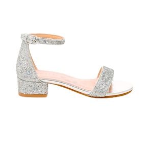 Olive & Edie Gabriele Mary Jane